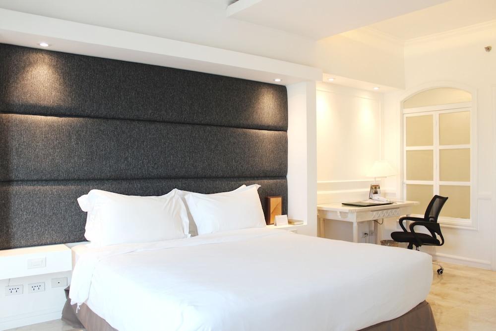 Vivere Hotel And Resorts Muntinlupa City Екстериор снимка
