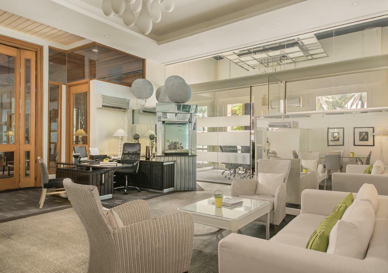 Vivere Hotel And Resorts Muntinlupa City Екстериор снимка
